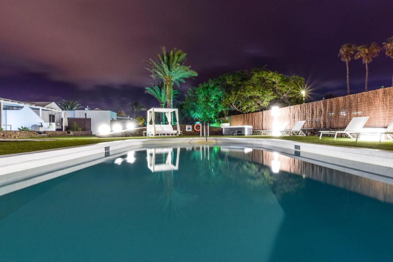 Villas New Lanzasuites Playa Blanca  Eksteriør bilde